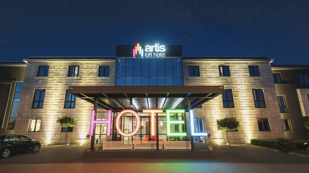 Kongres B2B NETWORK PLUS w Artis Loft Hotel